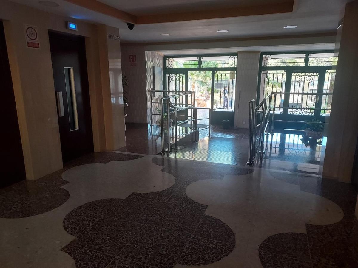 Azul De Mar Apartment เบนิดอร์ม ภายนอก รูปภาพ