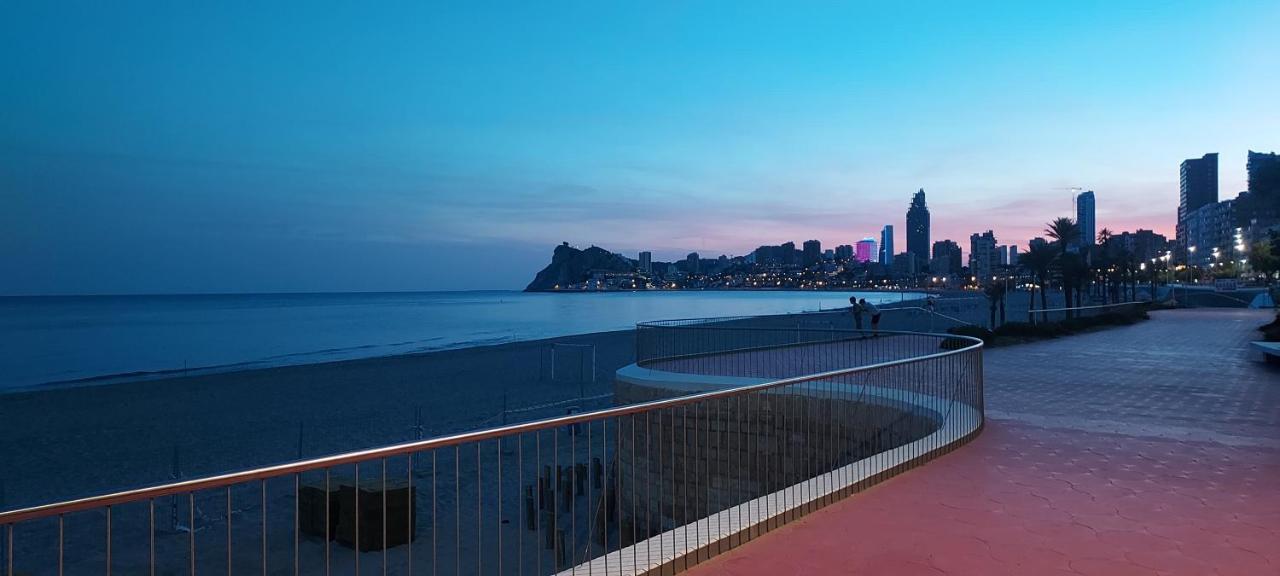 Azul De Mar Apartment เบนิดอร์ม ภายนอก รูปภาพ