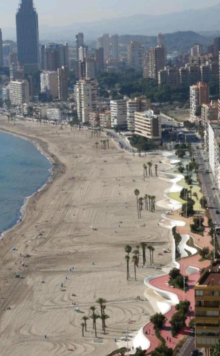 Azul De Mar Apartment เบนิดอร์ม ภายนอก รูปภาพ
